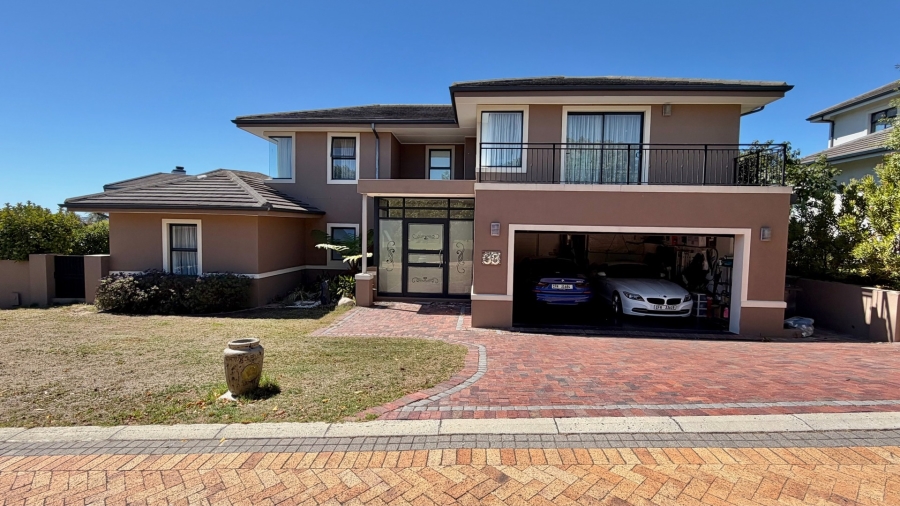 4 Bedroom Property for Sale in La Montagne Western Cape